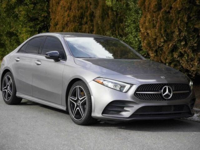 Серый Мерседес А класс, объемом двигателя 2 л и пробегом 11 тыс. км за 9500 $, фото 1 на Automoto.ua