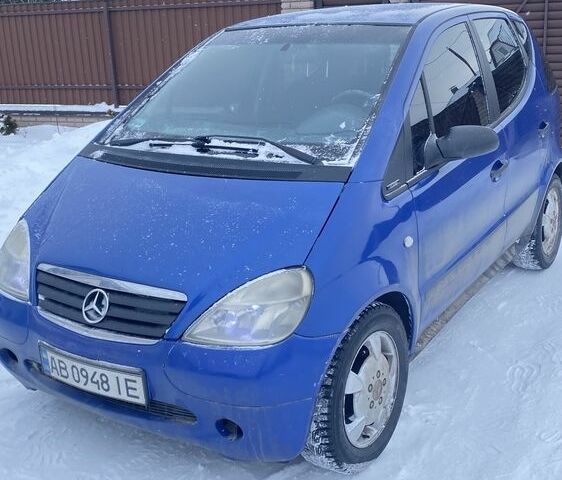 Синій Мерседес А клас, об'ємом двигуна 1.7 л та пробігом 300 тис. км за 3300 $, фото 1 на Automoto.ua
