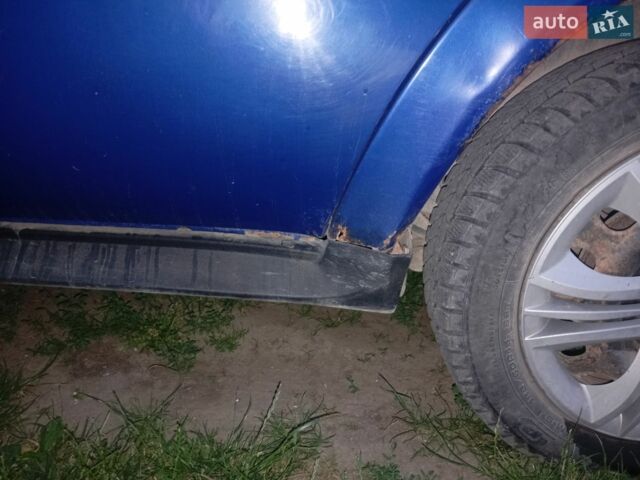 Синий Мерседес А класс, объемом двигателя 1.4 л и пробегом 185 тыс. км за 2000 $, фото 1 на Automoto.ua