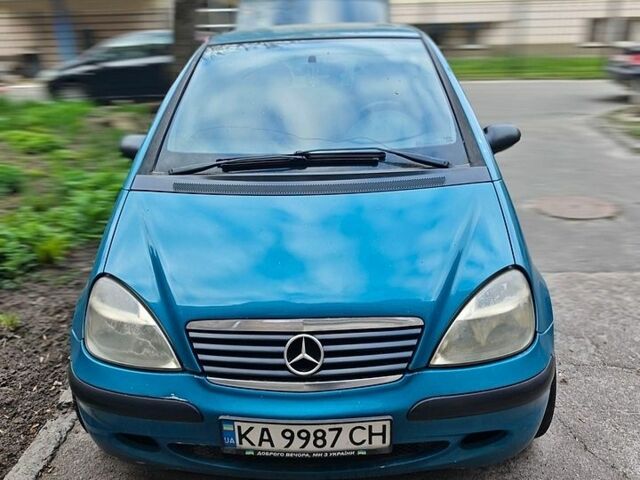 Синій Мерседес А клас, об'ємом двигуна 1.6 л та пробігом 350 тис. км за 2000 $, фото 1 на Automoto.ua