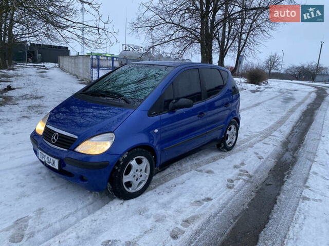 Синий Мерседес А класс, объемом двигателя 1.69 л и пробегом 250 тыс. км за 2650 $, фото 1 на Automoto.ua