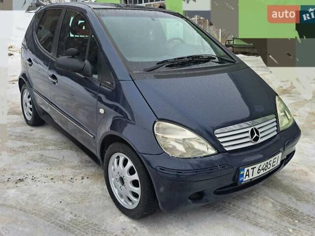 Синий Мерседес А класс, объемом двигателя 1.7 л и пробегом 335 тыс. км за 3700 $, фото 1 на Automoto.ua