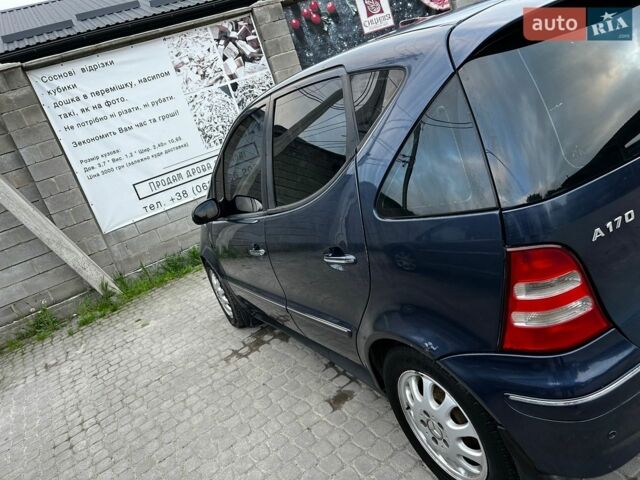 Синій Мерседес А клас, об'ємом двигуна 1.69 л та пробігом 318 тис. км за 3900 $, фото 1 на Automoto.ua