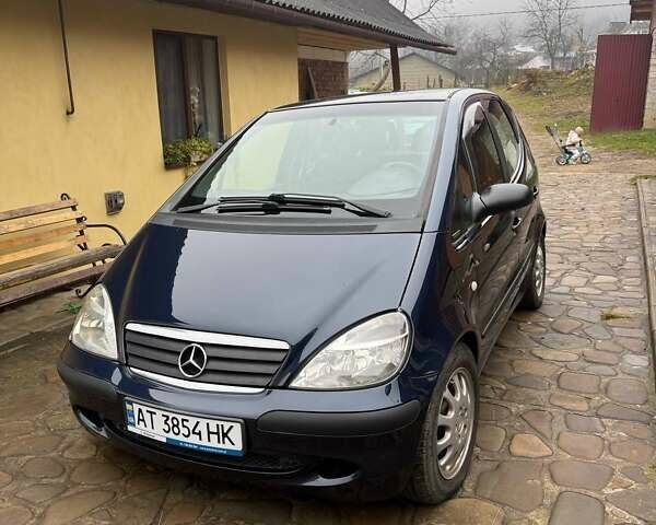 Синий Мерседес А класс, объемом двигателя 1.69 л и пробегом 373 тыс. км за 3650 $, фото 1 на Automoto.ua