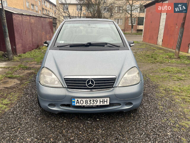 Синий Мерседес А класс, объемом двигателя 1.69 л и пробегом 360 тыс. км за 2450 $, фото 1 на Automoto.ua