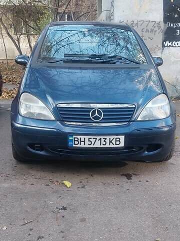 Синій Мерседес А клас, об'ємом двигуна 1.6 л та пробігом 240 тис. км за 3700 $, фото 1 на Automoto.ua