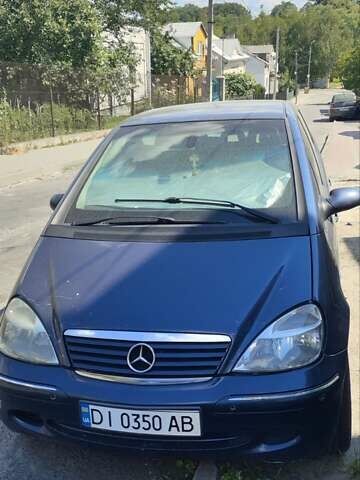Синий Мерседес А класс, объемом двигателя 1.7 л и пробегом 309 тыс. км за 4200 $, фото 1 на Automoto.ua