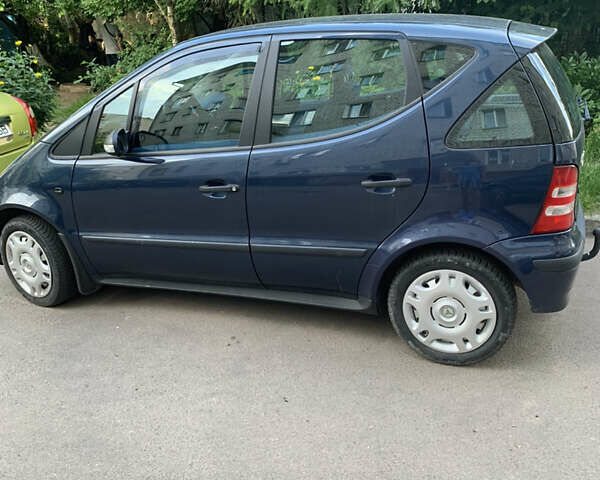 Синій Мерседес А клас, об'ємом двигуна 1.6 л та пробігом 209 тис. км за 4600 $, фото 1 на Automoto.ua