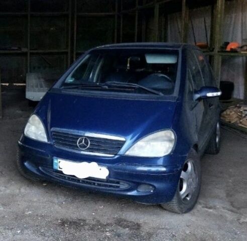 Синій Мерседес А клас, об'ємом двигуна 0 л та пробігом 261 тис. км за 3499 $, фото 1 на Automoto.ua