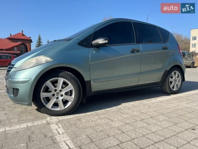 Синій Мерседес А клас, об'ємом двигуна 1.7 л та пробігом 179 тис. км за 5500 $, фото 1 на Automoto.ua