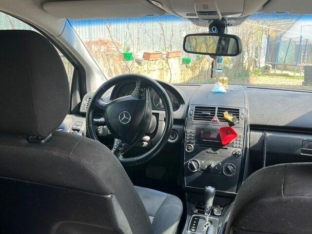 Синій Мерседес А клас, об'ємом двигуна 1.99 л та пробігом 220 тис. км за 6500 $, фото 1 на Automoto.ua