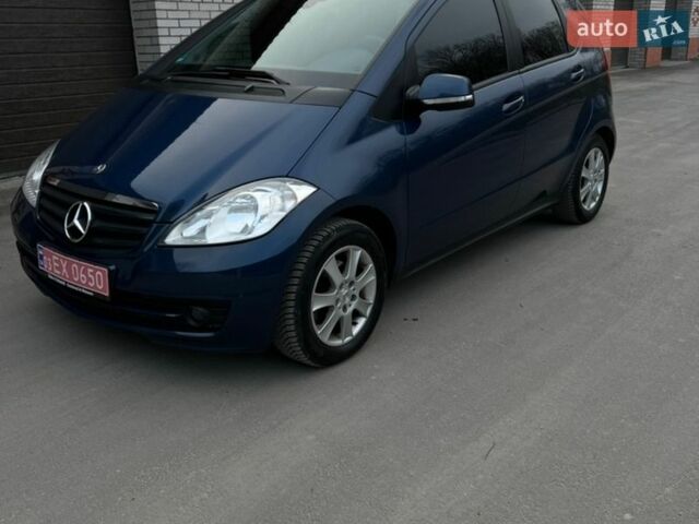 Синій Мерседес А клас, об'ємом двигуна 1.5 л та пробігом 191 тис. км за 6850 $, фото 1 на Automoto.ua