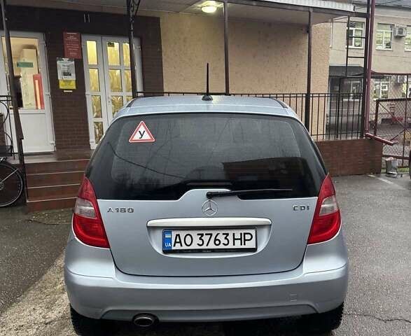 Синій Мерседес А клас, об'ємом двигуна 1.99 л та пробігом 140 тис. км за 10200 $, фото 1 на Automoto.ua