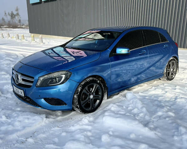 Синий Мерседес А класс, объемом двигателя 1.8 л и пробегом 130 тыс. км за 11550 $, фото 1 на Automoto.ua