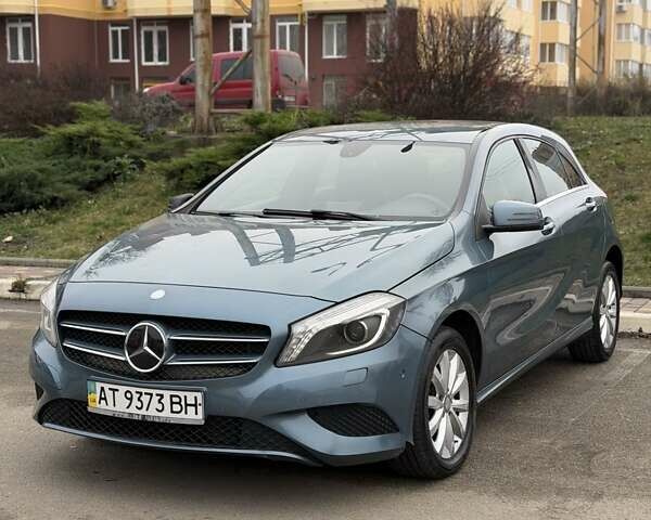 Синий Мерседес А класс, объемом двигателя 1.8 л и пробегом 160 тыс. км за 10499 $, фото 1 на Automoto.ua