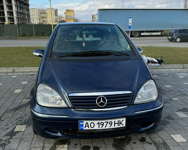 Синій Мерседес А клас, об'ємом двигуна 1.69 л та пробігом 201 тис. км за 5000 $, фото 1 на Automoto.ua