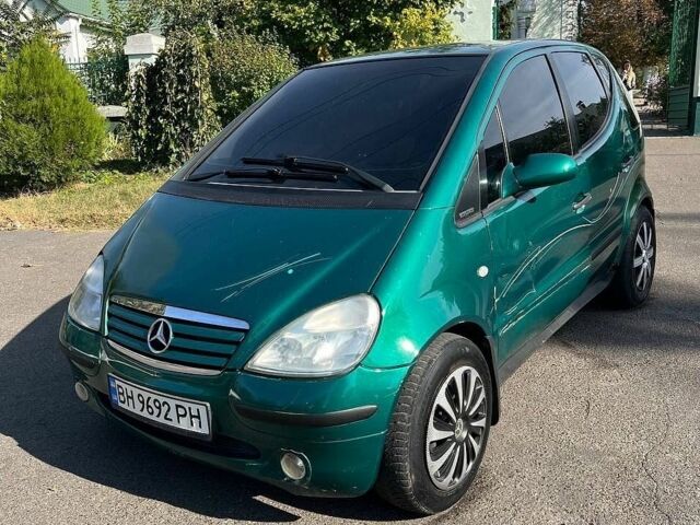 Зелений Мерседес А клас, об'ємом двигуна 1.4 л та пробігом 265 тис. км за 2200 $, фото 1 на Automoto.ua