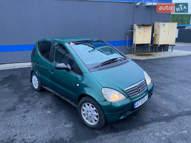 Зеленый Мерседес А класс, объемом двигателя 1.4 л и пробегом 251 тыс. км за 3000 $, фото 1 на Automoto.ua