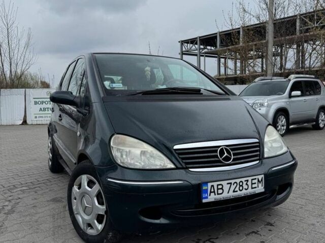 Зелений Мерседес А клас, об'ємом двигуна 1.9 л та пробігом 200 тис. км за 2600 $, фото 1 на Automoto.ua