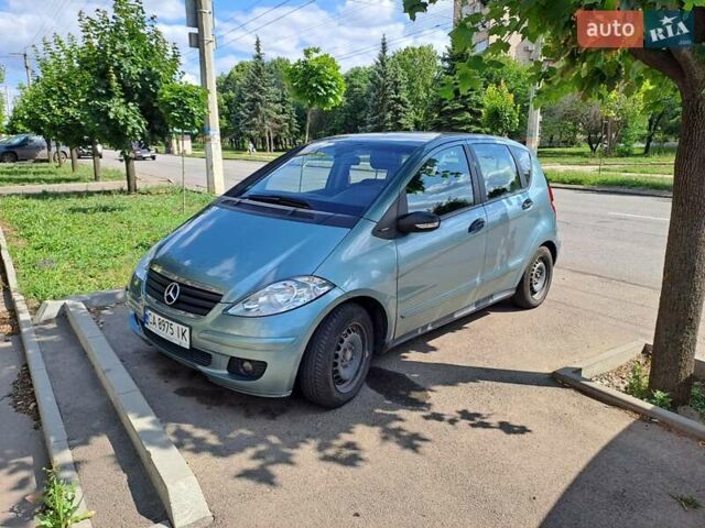 Зелений Мерседес А клас, об'ємом двигуна 1.5 л та пробігом 220 тис. км за 4500 $, фото 1 на Automoto.ua