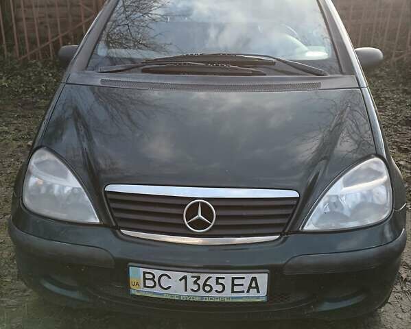 Зеленый Мерседес А класс, объемом двигателя 1.4 л и пробегом 240 тыс. км за 3650 $, фото 1 на Automoto.ua