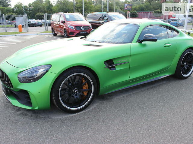 Зеленый Мерседес AMG GT R, объемом двигателя 0 л и пробегом 2 тыс. км за 200000 $, фото 1 на Automoto.ua