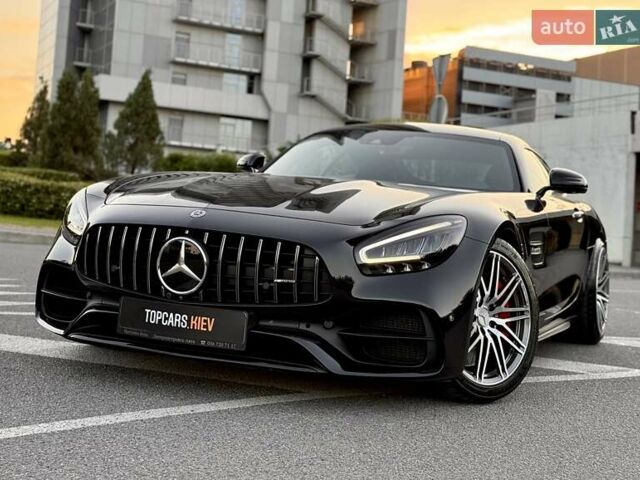 Черный Мерседес AMG GT, объемом двигателя 3.98 л и пробегом 32 тыс. км за 99900 $, фото 1 на Automoto.ua