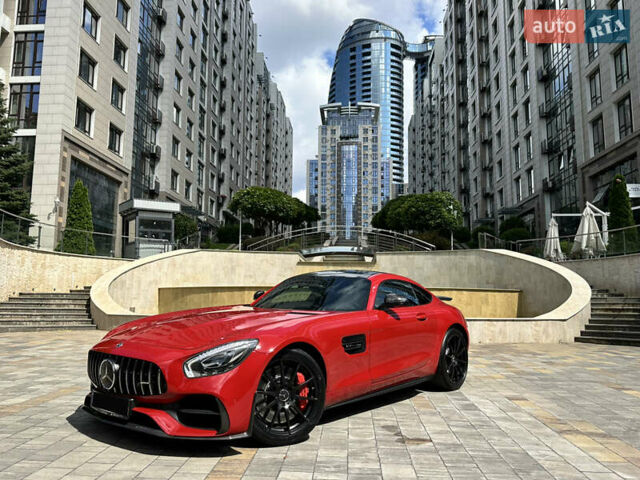 Красный Мерседес AMG GT, объемом двигателя 3.98 л и пробегом 35 тыс. км за 97999 $, фото 1 на Automoto.ua