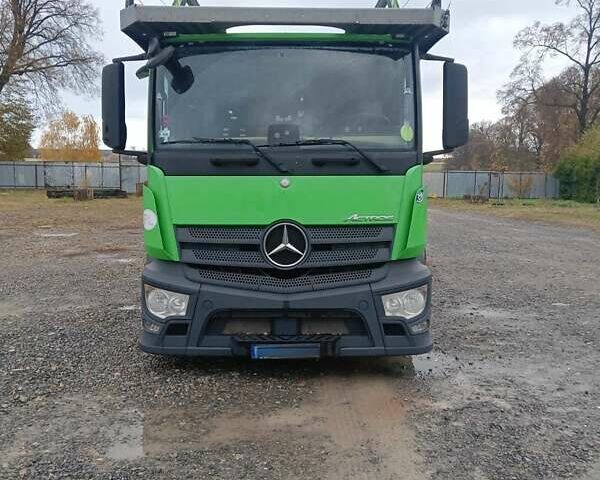 Мерседес Актрос, объемом двигателя 2.5 л и пробегом 1 тыс. км за 69600 $, фото 1 на Automoto.ua