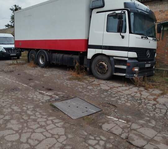 Мерседес Актрос 1999 в Киеве на Automoto.ua Мерседес Актрос, объемом двигателя 12 л и пробегом 700 тыс. км за 20000 $, фото 1 на Automoto.ua