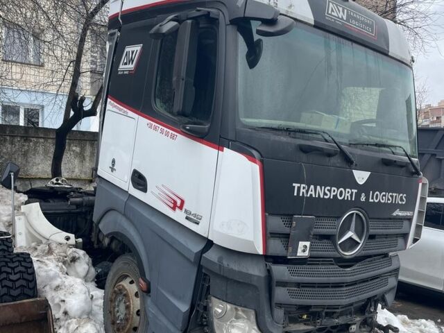 Мерседес Актрос, объемом двигателя 0 л и пробегом 0 тыс. км за 3000 $, фото 1 на Automoto.ua