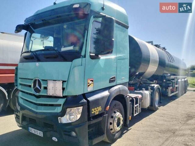 Мерседес Актрос, об'ємом двигуна 0 л та пробігом 909 тис. км за 25000 $, фото 1 на Automoto.ua