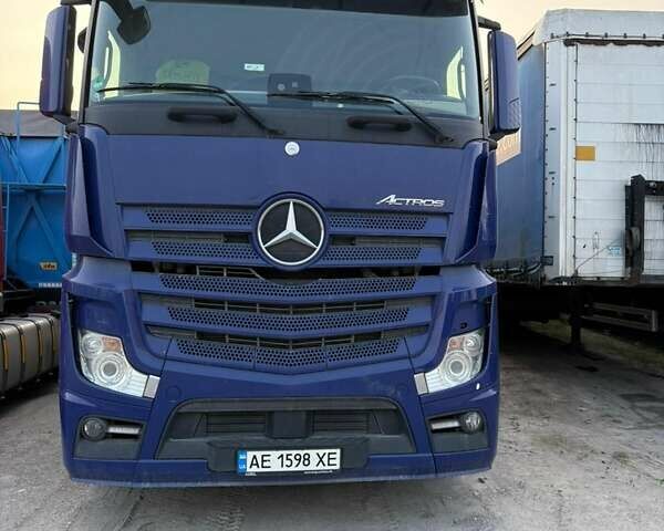 Мерседес Актрос, объемом двигателя 12.8 л и пробегом 810 тыс. км за 30319 $, фото 1 на Automoto.ua