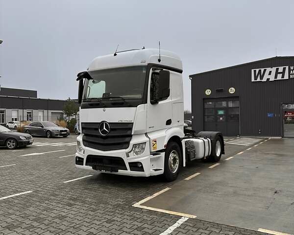 Мерседес Актрос, объемом двигателя 0 л и пробегом 600 тыс. км за 28000 $, фото 1 на Automoto.ua