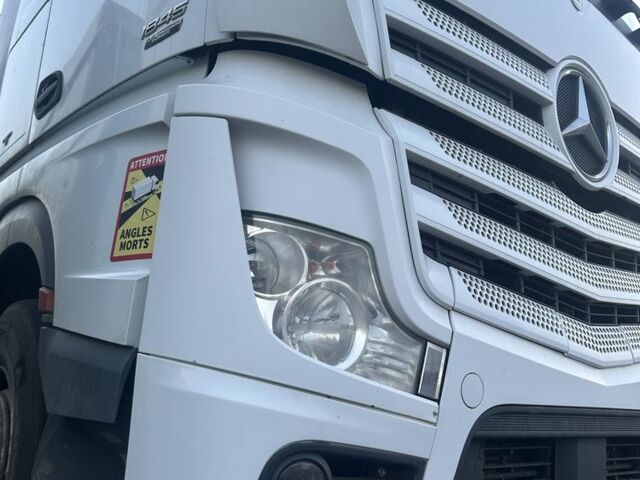 Мерседес Актрос, объемом двигателя 0 л и пробегом 0 тыс. км за 21000 $, фото 1 на Automoto.ua