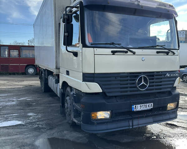 Жовтий Мерседес Актрос, об'ємом двигуна 11.95 л та пробігом 2 тис. км за 12500 $, фото 1 на Automoto.ua