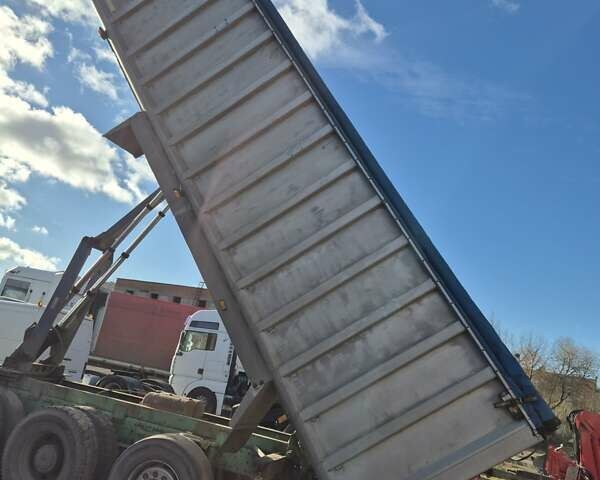 Сірий Мерседес Актрос, об'ємом двигуна 12 л та пробігом 580 тис. км за 9500 $, фото 1 на Automoto.ua