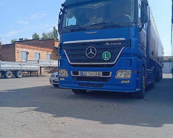 Синій Мерседес Актрос, об'ємом двигуна 12 л та пробігом 850 тис. км за 30000 $, фото 1 на Automoto.ua