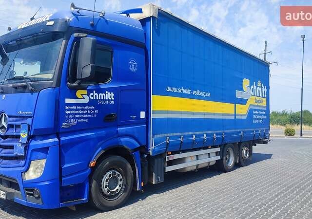 Синий Мерседес Актрос, объемом двигателя 12.81 л и пробегом 950 тыс. км за 32000 $, фото 1 на Automoto.ua