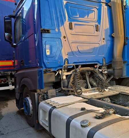 Синий Мерседес Актрос, объемом двигателя 10.7 л и пробегом 798 тыс. км за 28000 $, фото 1 на Automoto.ua