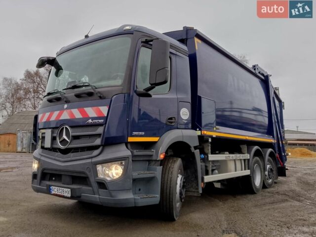 Синій Мерседес Antos, об'ємом двигуна 10.68 л та пробігом 117 тис. км за 103029 $, фото 1 на Automoto.ua