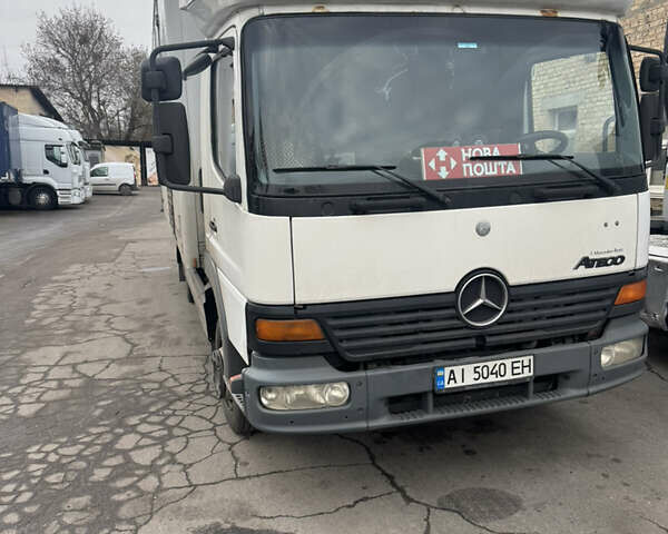 Белый Мерседес Атего, объемом двигателя 4.2 л и пробегом 620 тыс. км за 9999 $, фото 1 на Automoto.ua