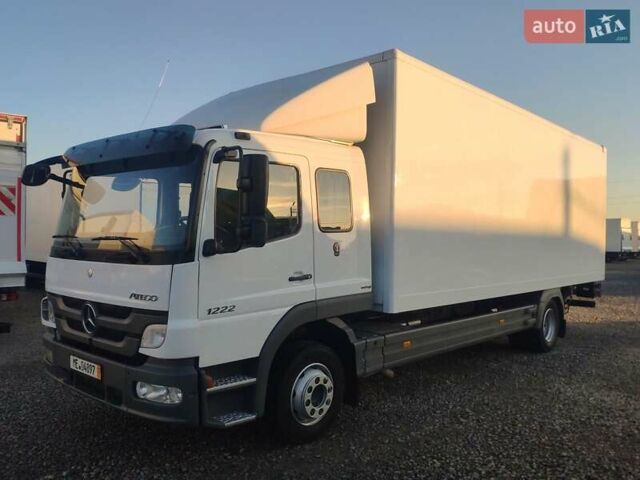 Белый Мерседес Атего, объемом двигателя 0 л и пробегом 346 тыс. км за 39500 $, фото 1 на Automoto.ua