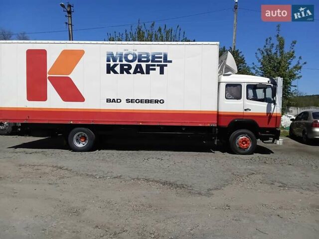 Белый Мерседес Атего, объемом двигателя 6 л и пробегом 999 тыс. км за 10000 $, фото 1 на Automoto.ua