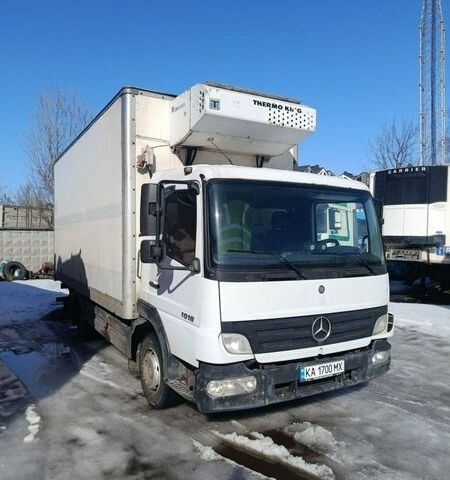 Белый Мерседес Атего, объемом двигателя 4.25 л и пробегом 831 тыс. км за 14400 $, фото 1 на Automoto.ua