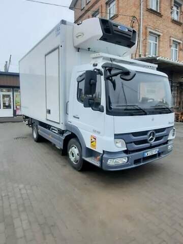 Белый Мерседес Атего, объемом двигателя 0 л и пробегом 205 тыс. км за 38000 $, фото 1 на Automoto.ua