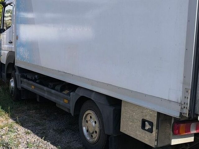 Білий Мерседес Атего, об'ємом двигуна 4.6 л та пробігом 250 тис. км за 42000 $, фото 1 на Automoto.ua