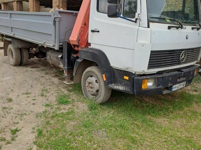Білий Мерседес Атего, об'ємом двигуна 0 л та пробігом 1 тис. км за 18500 $, фото 1 на Automoto.ua