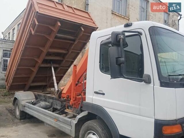 Білий Мерседес Атего, об'ємом двигуна 4.3 л та пробігом 567 тис. км за 32000 $, фото 1 на Automoto.ua