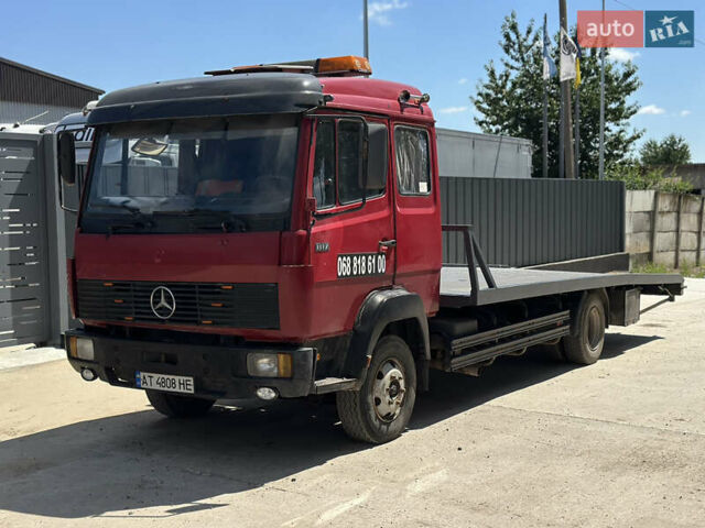 Красный Мерседес Атего, объемом двигателя 6 л и пробегом 800 тыс. км за 12500 $, фото 1 на Automoto.ua
